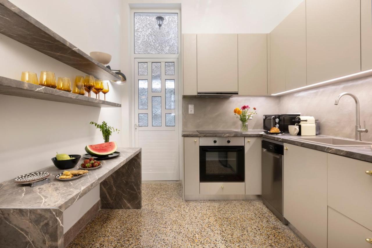 Acropolis Villa 3Br 9Ppl 10 Minutes Metro&Museum アテネ エクステリア 写真